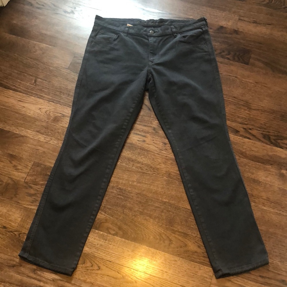 Old Navy “The Sweetheart” Stretch Jeans